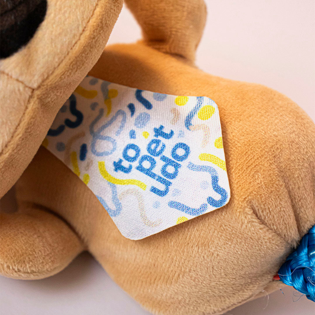 Topelúcia Raças ® - Pelúcia Resistente, Estimulante e o Novo Melhor Amigo do Seu Pet - Pug