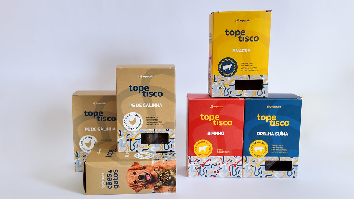 Kit de Petiscos Naturais para Cachorro com Pé de Galinha, Orelha e Casco Bovino Desidratado – Kit Porta de Entrada